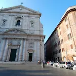 In And Out Piazza Navona
