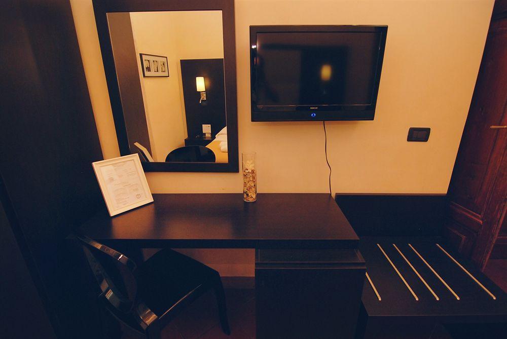 Hotel In And Out Piazza Navona Roma
