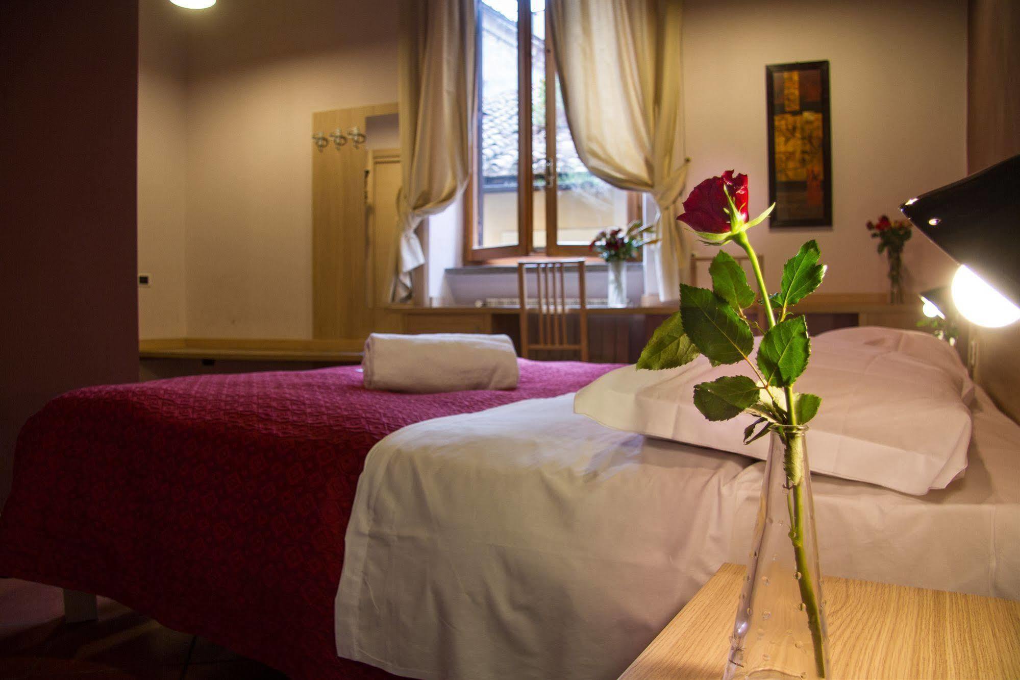 Hotel In And Out Piazza Navona 2*